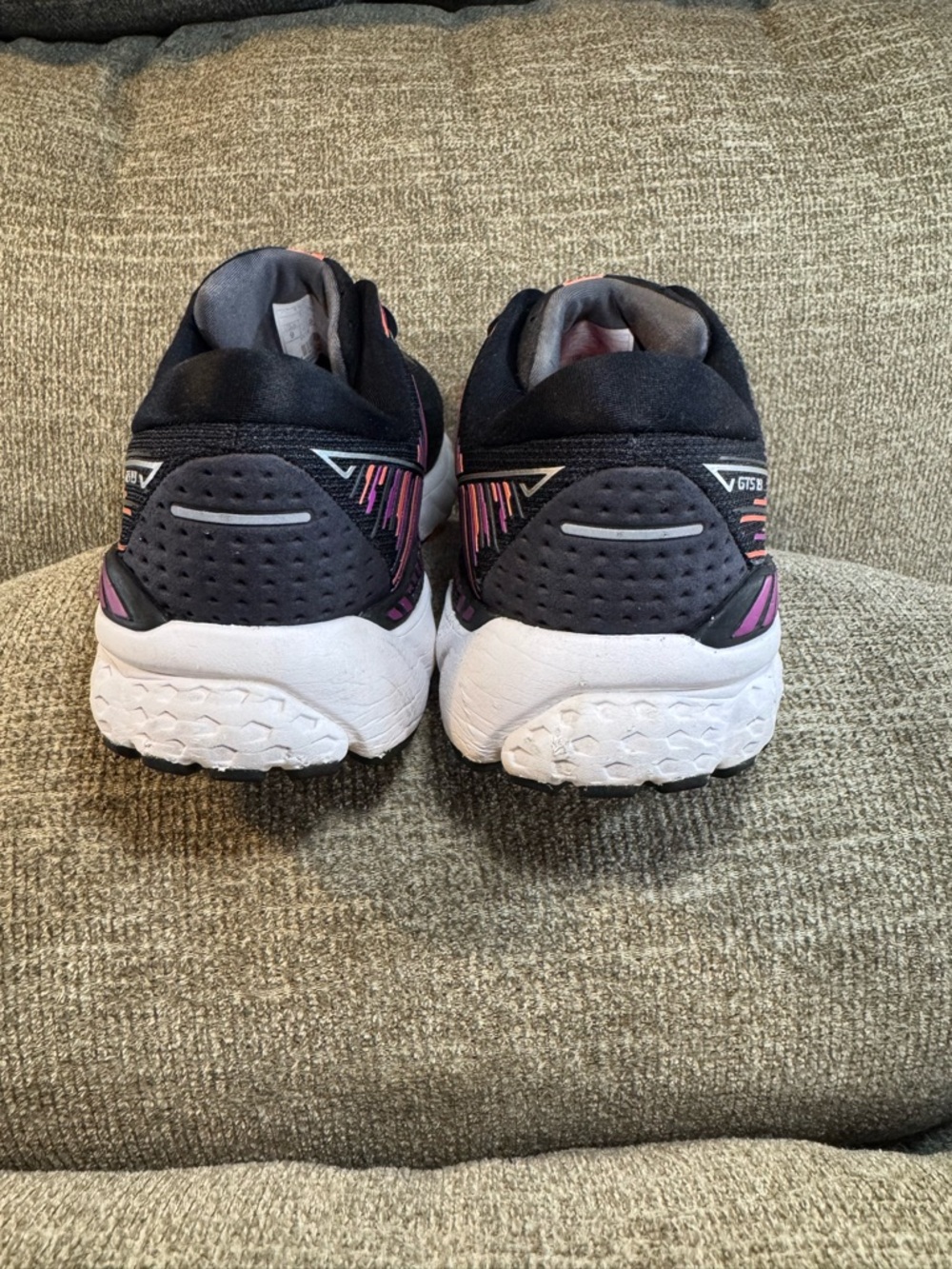 Brooks Adrenaline GTS 19 Women’s Running Shoes Black Purple and Coral Size 9 - Picture 9 of 11